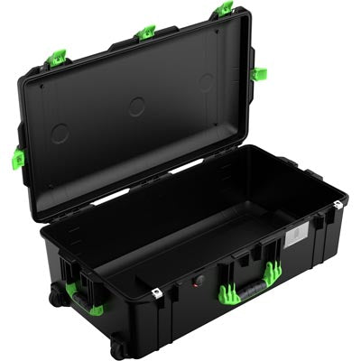 Pelican Cases - 1615LAB - Lime -  Internal dimensions: 752 x 394 x 238 mm.