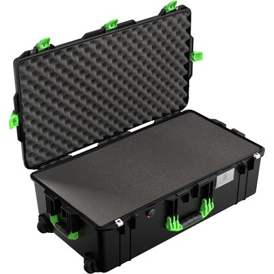 Pelican Cases - 1615LAB - Lime -  Internal dimensions: 752 x 394 x 238 mm.
