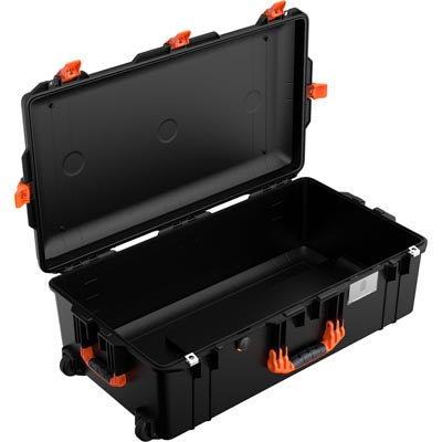 Pelican Cases - 1615LAB - Orange -  Internal dimensions: 752 x 394 x 238 mm.