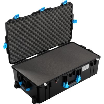 Pelican Cases - 1615LAB - Blue -  Internal dimensions: 752 x 394 x 238 mm.