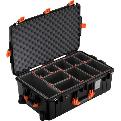 Pelican Cases - 1595LAB - Orange -  Internal dimensions: 650 x 382 x 229 mm.