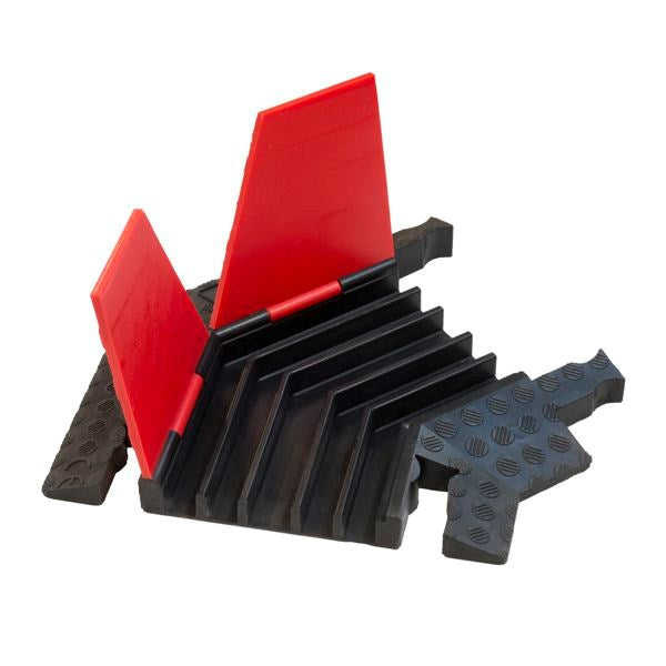 Cable Guard - RL5-31-RT - Red Line 5 Right Turn 45°.