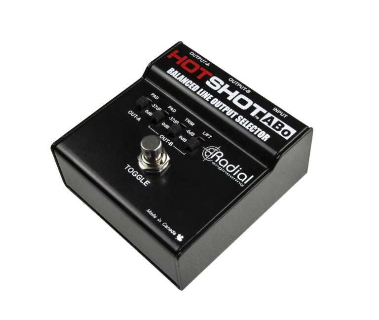 HOTSHOT-ABO - Radial Engineering - Hotshot - ABO - Footswitch Selector for Balanced Outputs.