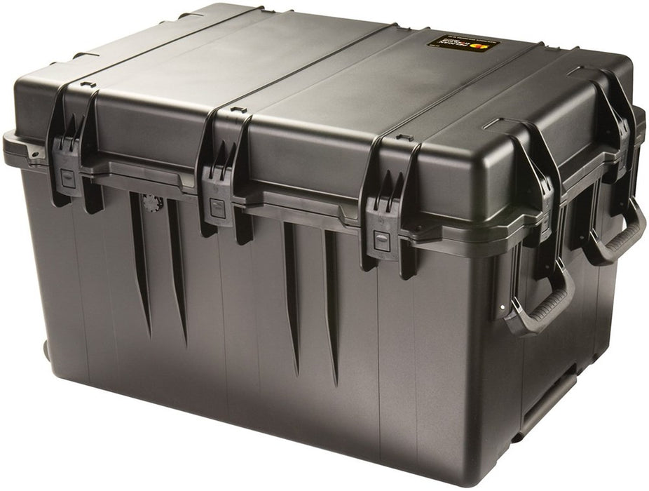 Pelican Cases - iM3075 Storm Case - Internal Dimensions: 757 x 528 x 452 mm.