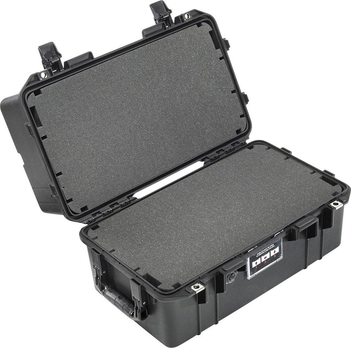 Pelican Cases - 1465 Air Case - Internal dimensions: 473 x 254 x 278 mm.