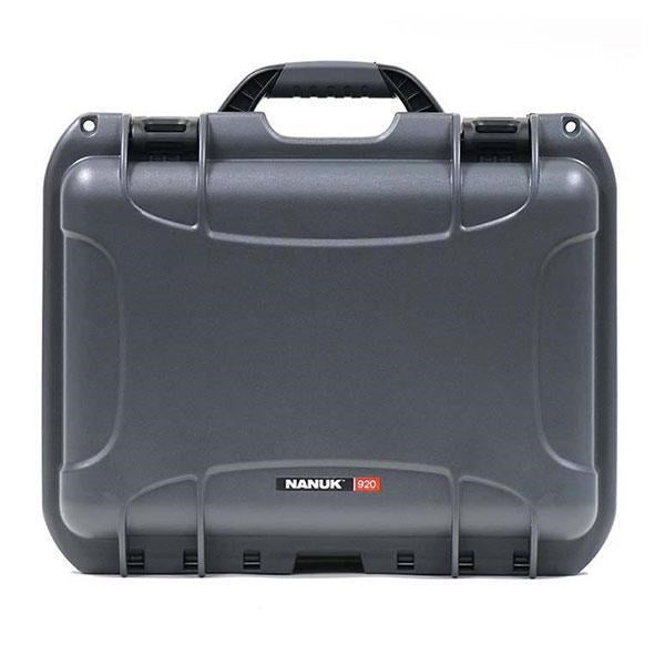 Nanuk - 920 - Internal Dimensions: 381 x 267 x 157 mm.