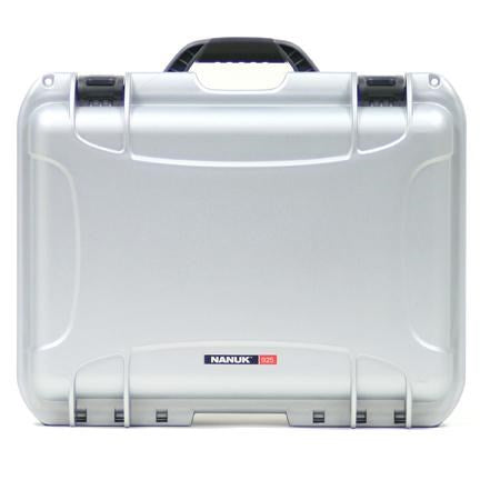 Nanuk - 925 - Internal Dimensions: 432 x 300 x 163 mm.