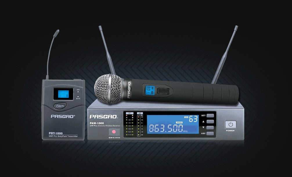 Pasgao - Wireless Mic System With Belt Pack and 1 x Handheld Mic