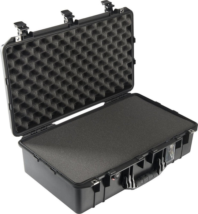 Pelican Cases - 1555 Air Case - Internal dimensions: 584 x 324 x 191 mm.