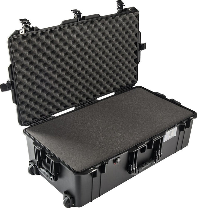 Pelican Cases - 1615 Air Case - Internal dimensions: 752 x 394 x 238 mm.