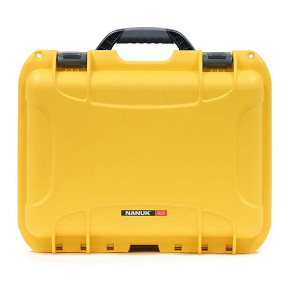 Nanuk - 920 - Internal Dimensions: 381 x 267 x 157 mm.