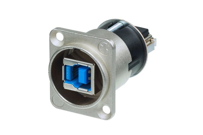 NAUSB3 - Neutrik - NAUSB3 - Reversible USB 3.0 gender changer (type A and B), Nickel D-housing.