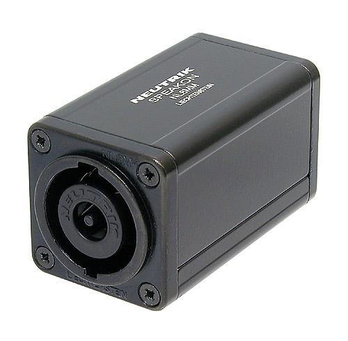NL8MM - Neutrik - NL8MM - 8 pole speakON feedthrough adapter for cable extensions.