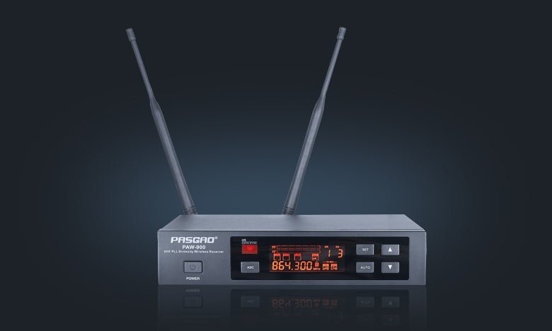 PAW-900/PBT-801/PH20 - Pasgao - PAW-900/PBT-801/PH20 - Wireless Mic System Withelt Pack and 1 x Headset