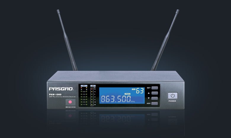 PAW-1000/PBT-1000/PL20 - Pasgao - Wireless Mic System With Belt Pack and 1 x Lapel Mic