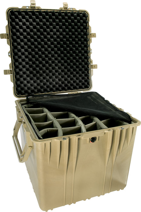 Pelican Case - 0370 Protector Cube Case - Internal dimensions: 610 x 610 x 610 mm.