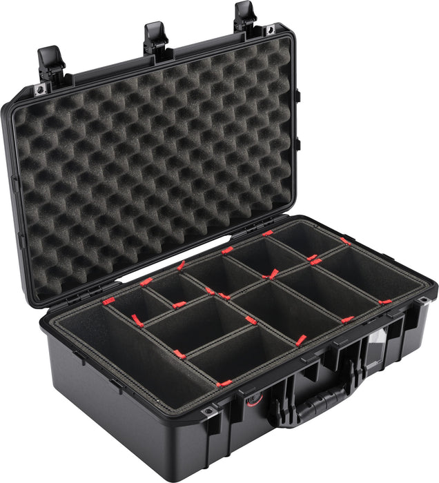 Pelican Cases - 1555 Air Case - Internal dimensions: 584 x 324 x 191 mm.