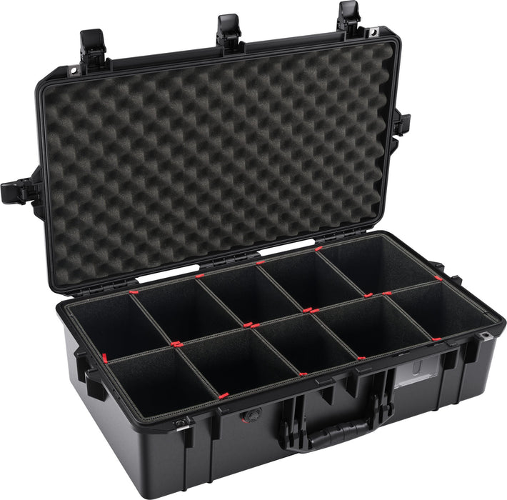 Pelican Cases - 1605 Air Case - Internal dimensions: 660 x 356 x 213 mm.