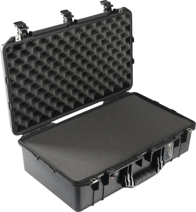 1555AIR-B-WF - Pelican Cases - 1555 Air Case - Internal dimensions: 584 x 324 x 191 mm.