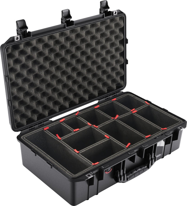 1555AIR-B-TP - Pelican Cases - 1555 Air Case - Internal dimensions: 584 x 324 x 191 mm.
