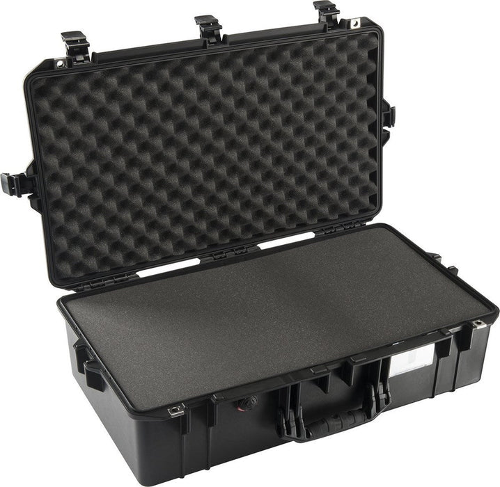 1605AIR-B-WF - Pelican Cases - 1605 Air Case - Internal dimensions: 660 x 356 x 213 mm.