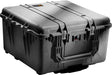 1640-B-NF - Pelican Cases - 1640 Protector Case - Internal dimensions: 602 x 610 x 353 mm.